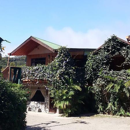 Historias Lodge Monteverde Exterior photo